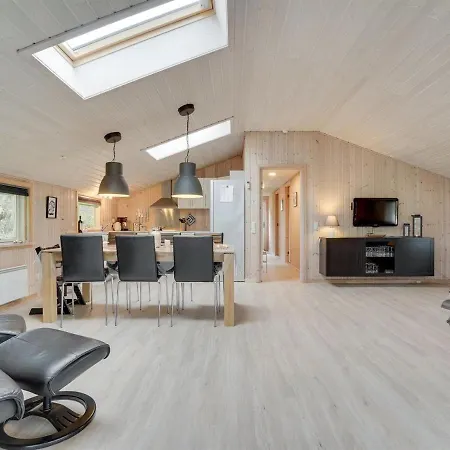 Everd - 500m To The Inlet By Interhome *