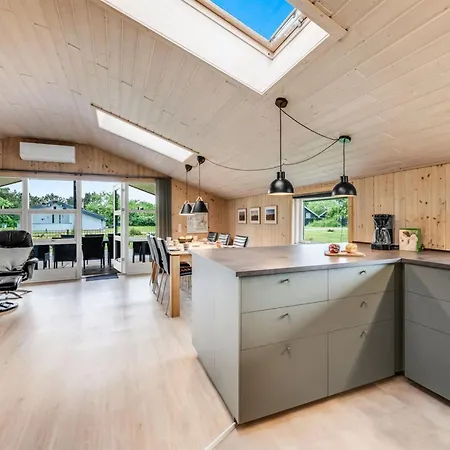 Everd - 500m To The Fjord By Interhome