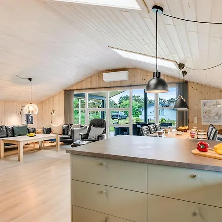 Everd - 500m To The Fjord By Interhome *